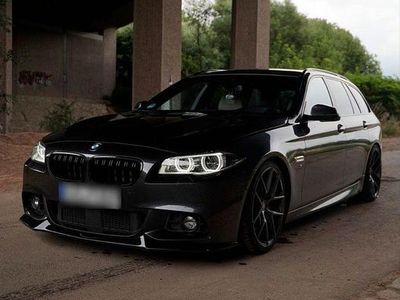 Gebraucht BMW 530 M Sport 258 PS (189 kW) 2014 Braun Kombi