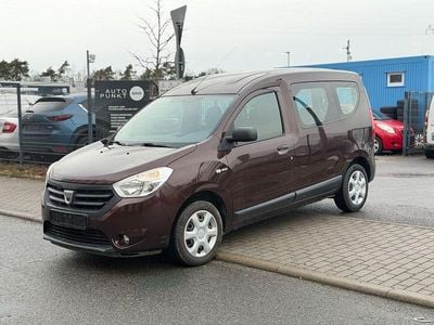 Gebraucht Dacia Dokker Ambiance 102 PS (75 kW) 2017 Braun Van / Kleinbus