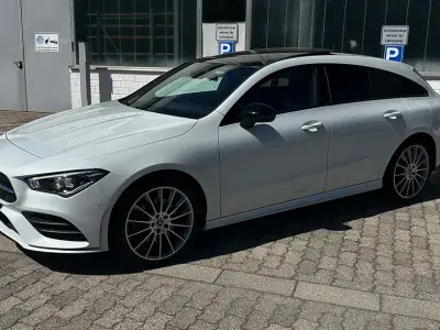 Second-hand Mercedes CLA250e Shooting Brake AMG line 218 CP (160 kW) 2022 Alb Break
