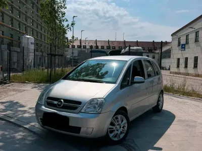 Gebraucht Opel Meriva 105 PS (77 kW) 2006 Silber Van / Kleinbus