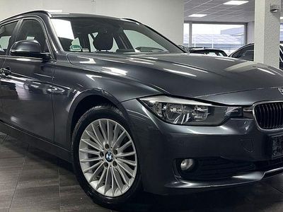 Gebraucht BMW 318 Sport Line 143 PS (105 kW) 2013 Grau Kombi
