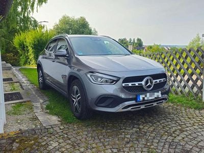 Mercedes GLA200