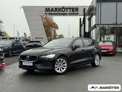 Neu Volvo V60 Core 398 PS (292 kW) 2025 Schwarz Kombi