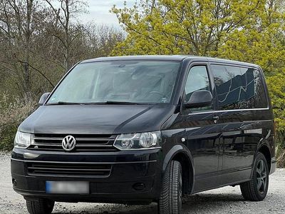 Second-hand VW T5 179 CP (131 kW) 2015 Negru Van