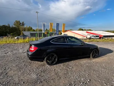 Gebraucht Mercedes C250 204 PS (150 kW) 2012 Schwarz Coupé