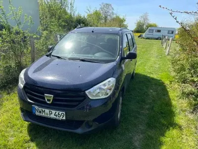 Brugt Dacia Lodgy 83 HK (61 kW) 2012 Blå MPV