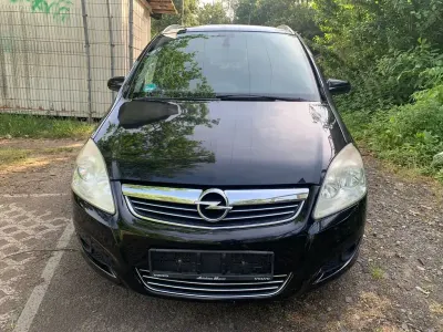 Gebraucht Opel Zafira Edition 140 PS (102 kW) 2009 Schwarz Van / Kleinbus