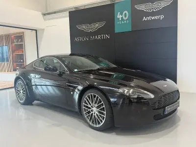 Gebraucht Aston Martin V8 Vantage 426 PS (313 kW) 2011 Schwarz