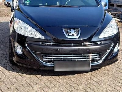 Gebraucht Peugeot 308 CC Platinum 140 PS (102 kW) 2011 Schwarz Cabrio