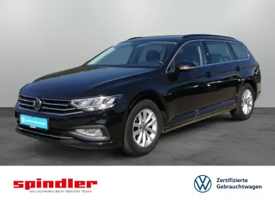 Gebraucht VW Passat Business 150 PS (110 kW) 2023 Deep black perleffekt Kombi