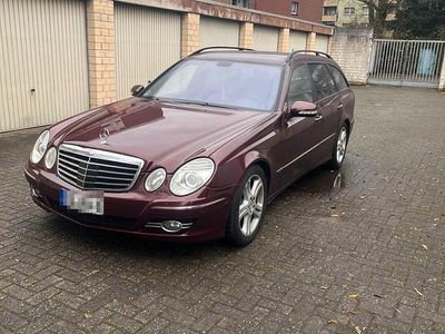 Mercedes E320