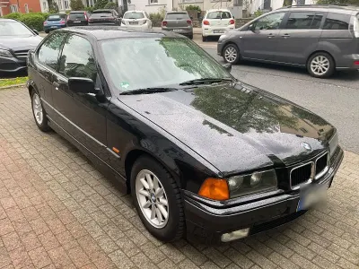 Usata BMW 316 102 CV (75 kW) 1997 Nero Berlina