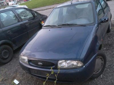 gebraucht Ford Fiesta 1999 ohne Tüv mit Mängel