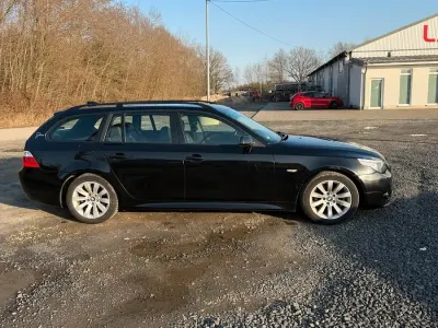 Usata BMW 530 218 CV (160 kW) 2004 Nero Station wagon