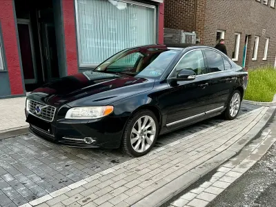 Gebraucht Volvo S80 Momentum 175 PS (128 kW) 2010 Schwarz Limousine