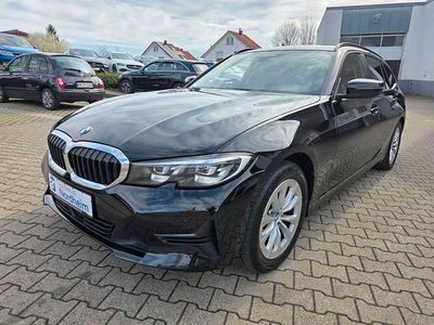 Gebraucht BMW 320 Sport Line 190 PS (139 kW) 2020 Schwarz Limousine