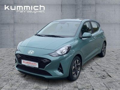 Nuova Hyundai i10 Trend 79 CV (58 kW) 2025 Verde Utilitaria