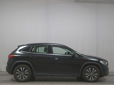 Mercedes GLA200