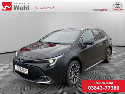 Mysticschwarz mica Gebraucht 2023 Toyota Corolla Team Kombi | 34.990 € (Teuer)