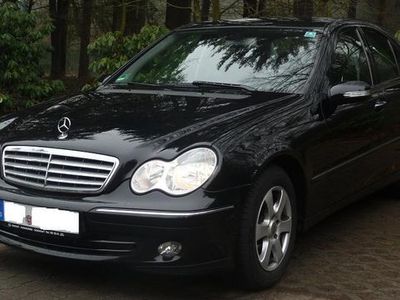 Gebraucht Mercedes C180 Elegance 143 PS (105 kW) 2005 Schwarz metallic Limousine