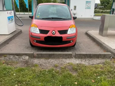 Gebraucht Renault Modus 88 PS (64 kW) 2005 Rot Van / Kleinbus