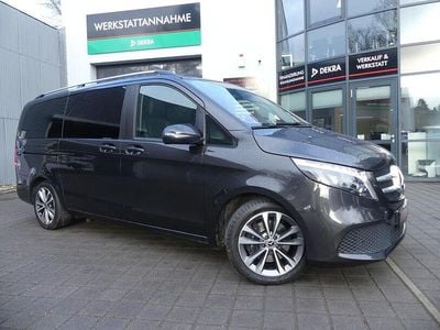 Usata Mercedes V300 Edition 237 CV (174 kW) 2023 Grigio Monovolume