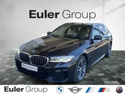 Gebraucht BMW 520 Performance 190 PS (139 kW) 2023 Grau Kombi