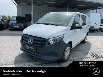 Gebraucht Mercedes Vito 163 PS (119 kW) 2024 Arktikweiß Van