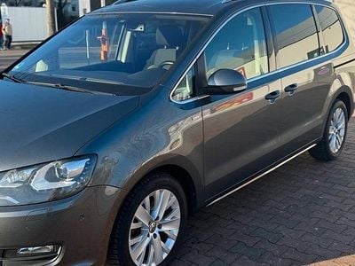 Gebraucht VW Sharan 2013 Grau Van / Kleinbus
