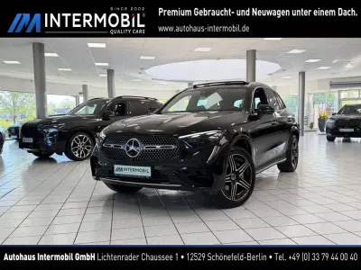 Używany Mercedes GLC300e AMG 204 KM (150 kW) 2022 Czarny SUV