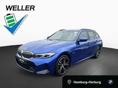 Usado BMW 330e Performance 292 CV (214 kW) 2022 Azul Familiar