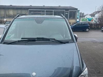 Second-hand Mercedes Viano 224 CP (164 kW) 2012 Gri Monovolum