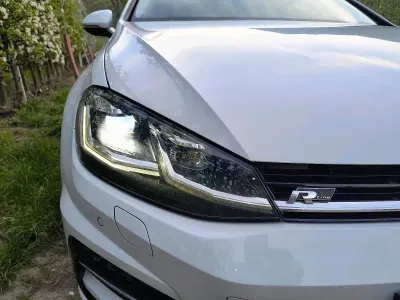 Gebraucht VW Golf VIII R-line 150 PS (110 kW) 2020 Weiß Limousine