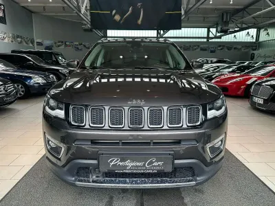 Usata Jeep Compass Limited 170 CV (125 kW) 2018 Grigio SUV