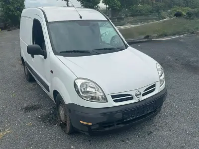 Gebraucht Nissan Kubistar Premium Edition 58 PS (42 kW) 2004 Weiß Van / Kleinbus
