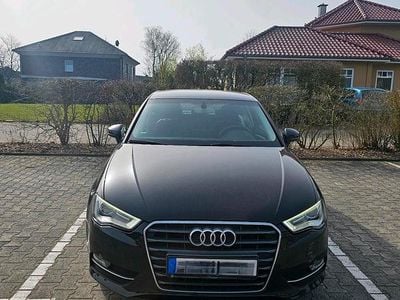 Gebraucht Audi A3 105 PS (77 kW) 2013 Schwarz Limousine