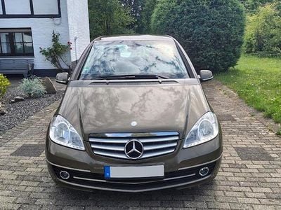 Mercedes A200