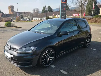 Gebraucht VW Golf VII GTD 184 PS (135 kW) 2015 Schwarz Limousine