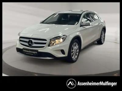 Gebraucht Mercedes GLA200 156 PS (114 kW) 2016 Weiß SUV