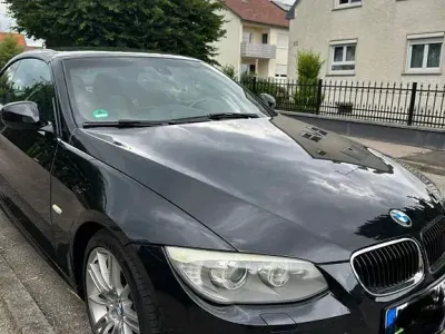 Gebraucht BMW 320 Cabriolet Performance 170 PS (125 kW) 2010 Schwarz Cabrio