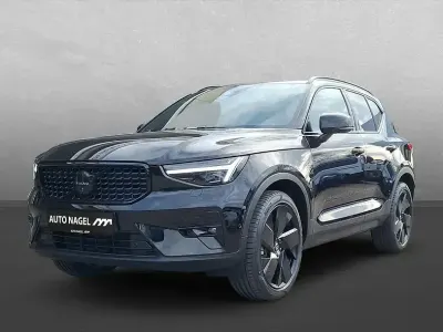 Usata Volvo XC40 Plus 197 CV (144 kW) 2025 Nero SUV