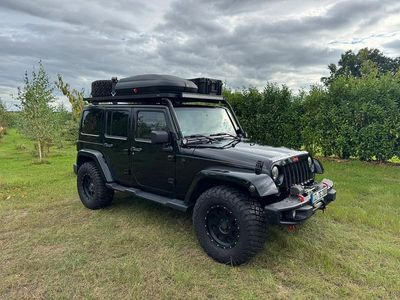 Gebraucht Jeep Wrangler Unlimited Rubicon 200 PS (147 kW) 2012 Schwarz SUV