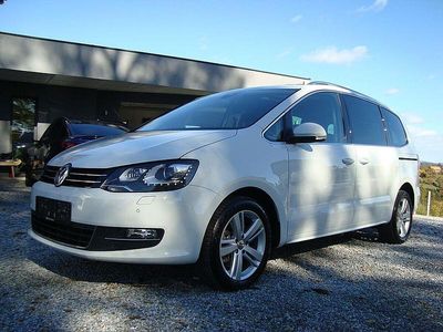 Weiß Gebraucht 2021 VW Sharan Highline Van / Kleinbus | 20.950 € (Fairer Preis)