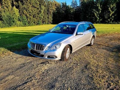 Silber Gebraucht 2010 Mercedes E300 Kombi | 10.800 € (Fairer Preis)