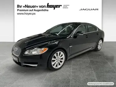Gebraucht Jaguar XF Premium Luxury 275 PS (202 kW) 2010 Ultimate black . (metallic) Limousine