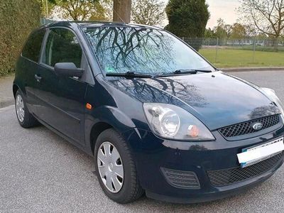 gebraucht Ford Fiesta 1.3