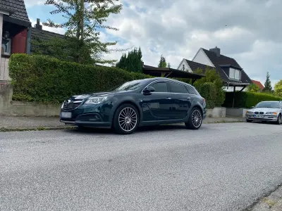 Gebraucht Opel Insignia Country Tourer 250 PS (183 kW) 2014 Andere farben Kombi