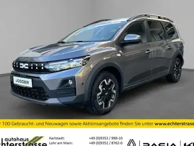 Neu Dacia Jogger Journey 158 PS (116 kW) 2025 Dolomitgrau Van / Kleinbus