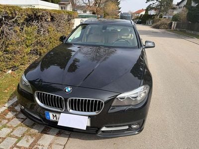 Gebraucht BMW 525 Luxury Line 218 PS (160 kW) 2014 Schwarz Kombi