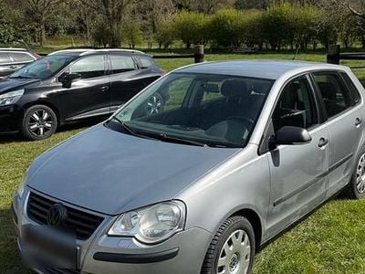 Second-hand VW Polo 68 CP (50 kW) 2007 Argintiu Hatchback